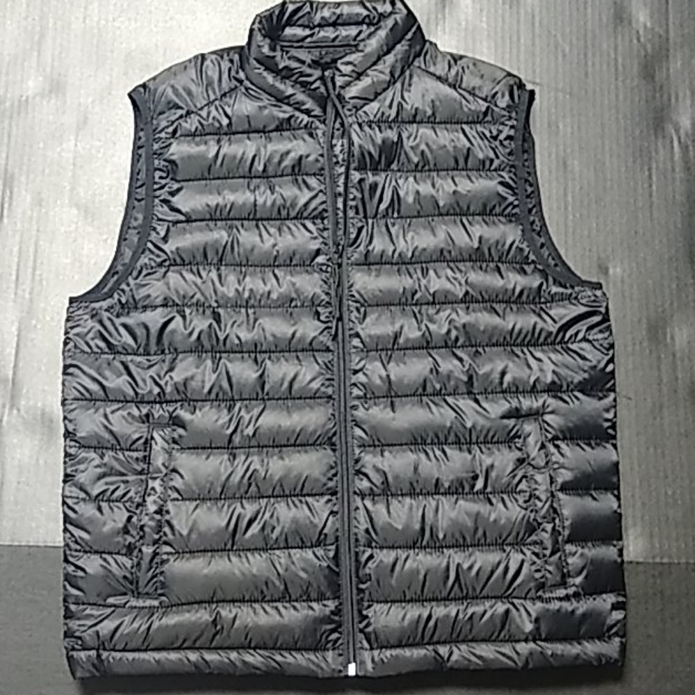 Aeropostale sleeveless jacket